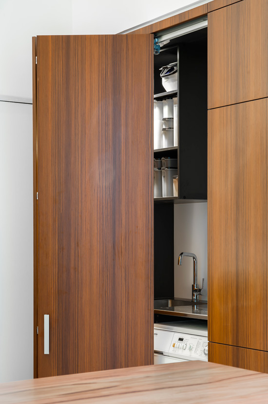 mala-moderna-kuhinja-5