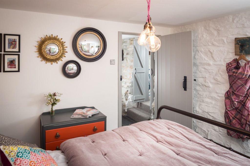 mala-kamena-kuca-za-odmor-7