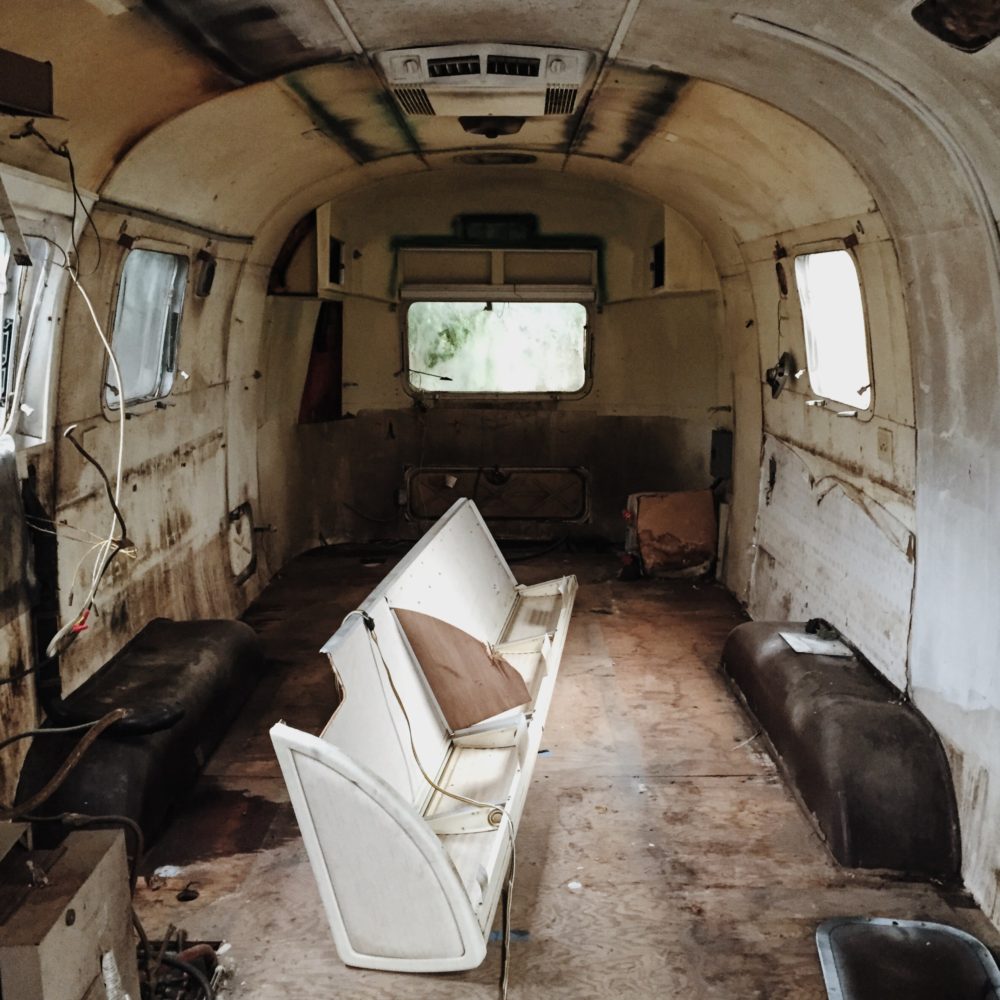 Prije i poslije: AIRSTREAM prikolica u Seattleu dobiva potpuni makeover