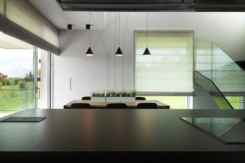 Moderna seoska kuća klasičnih obrisa