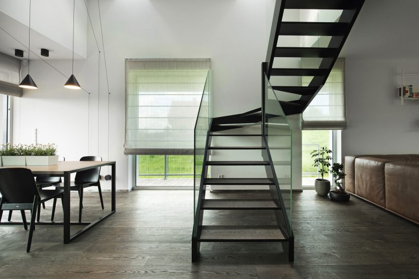 Moderna seoska kuća klasičnih obrisa