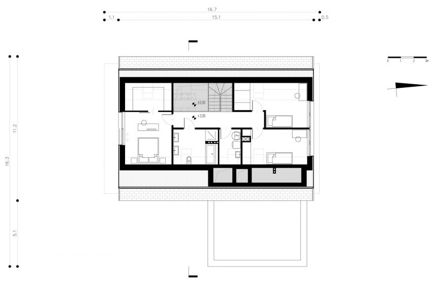 Moderna seoska kuća klasičnih obrisa