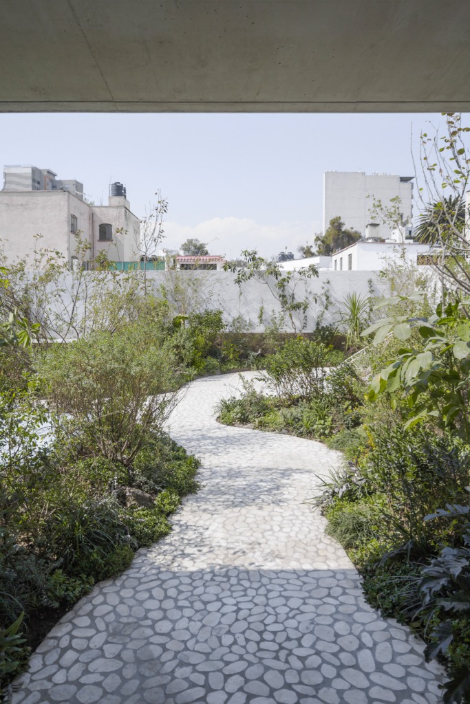 Kada nema mjesta za vrt iza kuće, ima ga na drugom katu