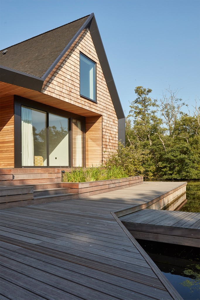 Kuća uz jezero by Platform 5 Architects