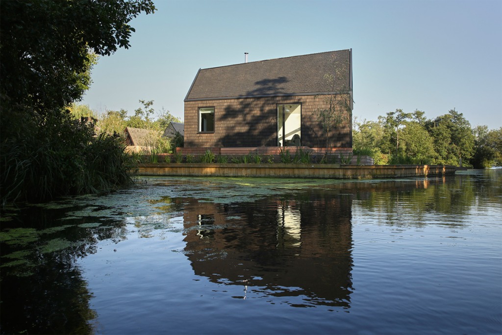 Kuća uz jezero by Platform 5 Architects