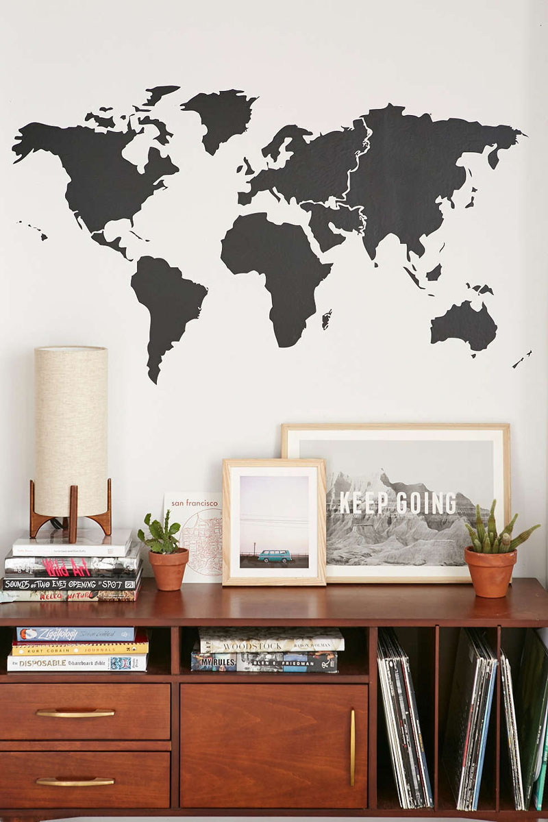Karta svijeta kao zidna dekoracija