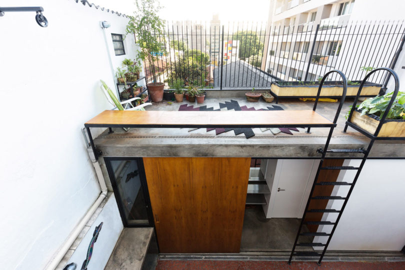 http://design-milk.com/a-small-sao-paulo-apartment-gets-an-annex-addition/