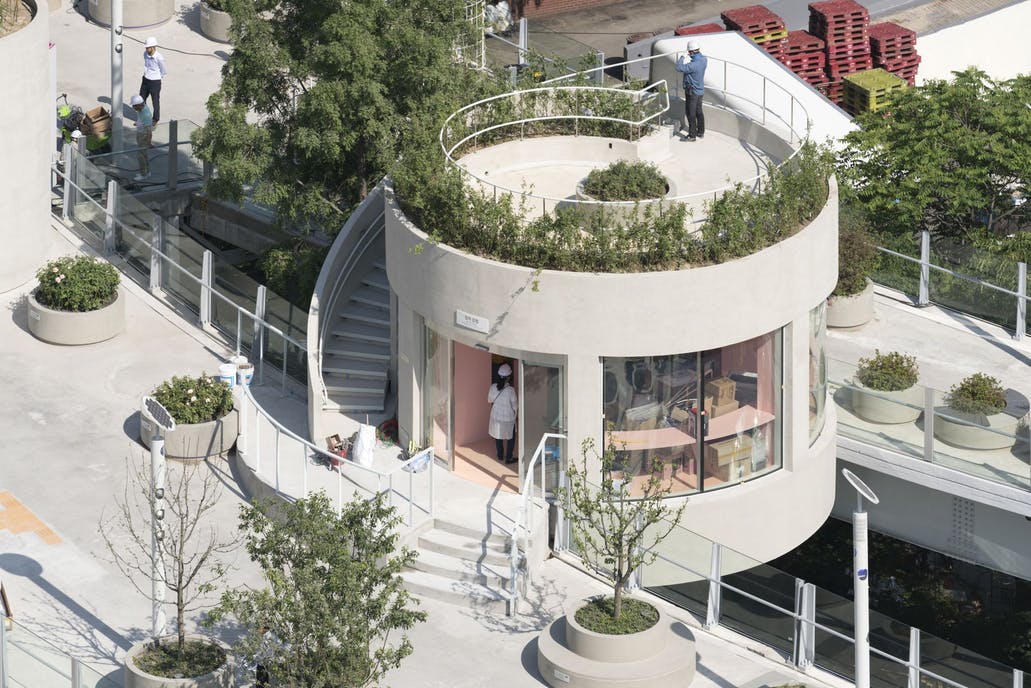 Autocesta u središtu grada pretvorena u park