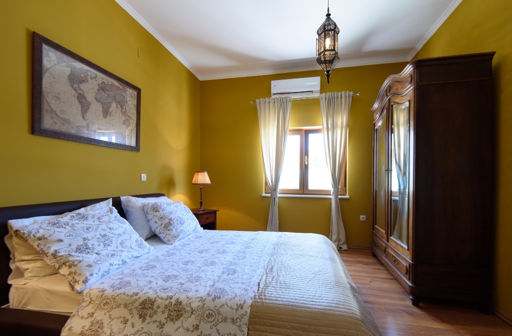 Spoj modernog i antiknog u kući za odmor Floreat