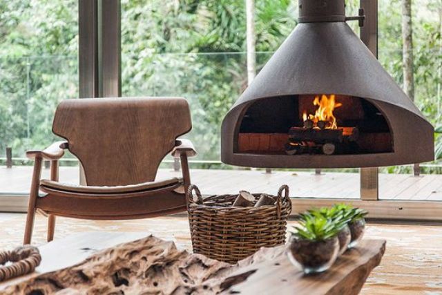 Stižu hladni dani, ugrijte se uz topli kamin