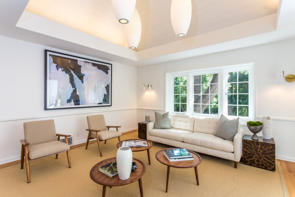 Moby prodaje kuću, cijena prava sitnica