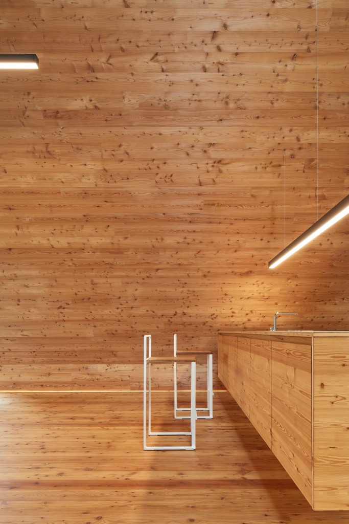 Vikend kuća by Pavel Míček Architects